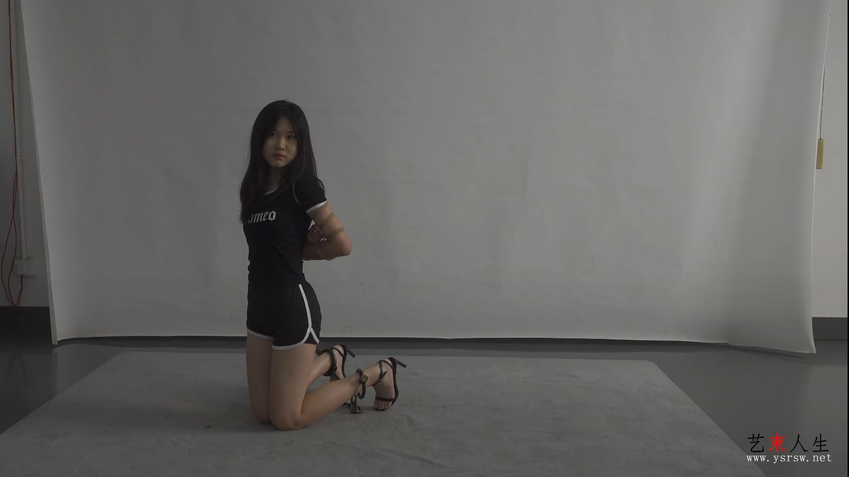 【艺束人生】2022_22期视频  新模夏娜试镜