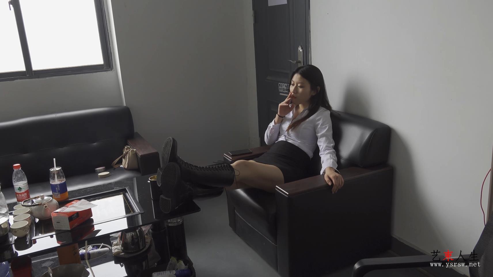 【艺束人生】2022_17期视频  女毒犯娇娇抓捕审讯