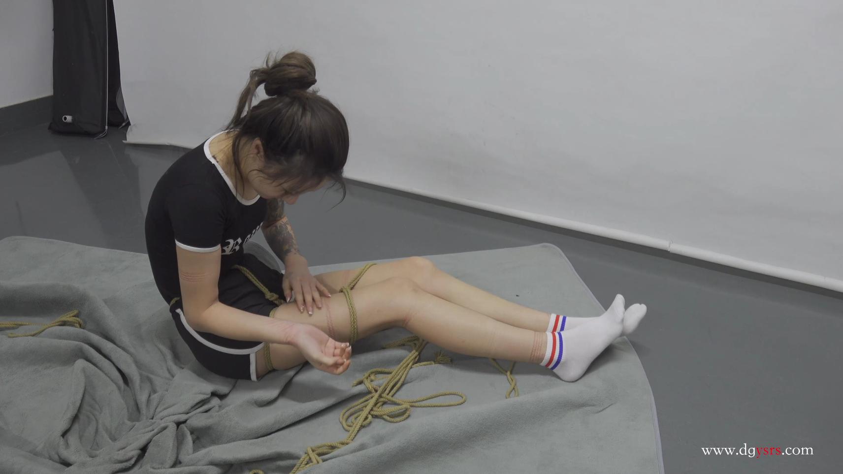 【艺束人生】2023_09期视频  金靖后首缚体验驷马自救逃生训练（下）